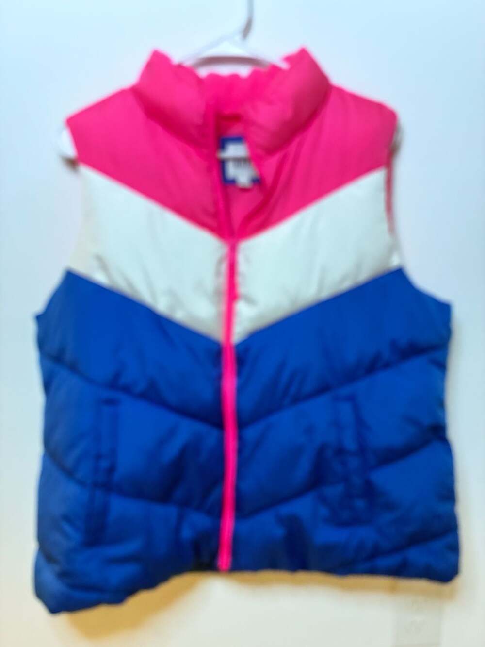 Gap Puffer Vest Size XL Pink White Blue Colorblock